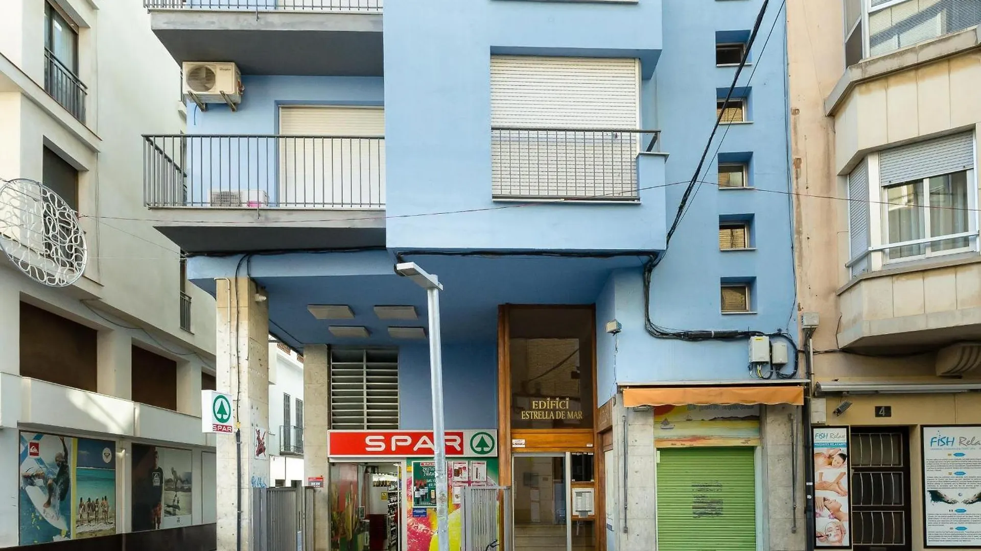 Apartmán Estudio Luminoso En Primera Linea De Mar, Con Vistas Y Todas Comodidades En El Centro De Roses. - Es-228-99